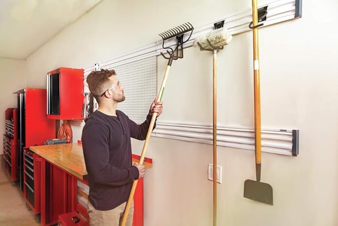 CRAFTSMAN Versatrack Garage Storage System, Storage Rail with 20 Piece Set Mounting Accessories (CMST22000)