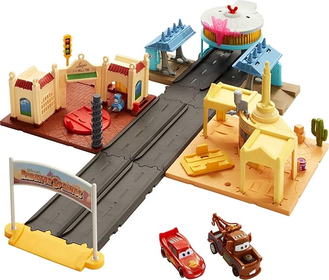 Mattel Disney and Pixar Cars On The Road Playset with 2 Toy Vehicles & Light-Up Countdown, Includes Lightning McQueen & Mater Truck