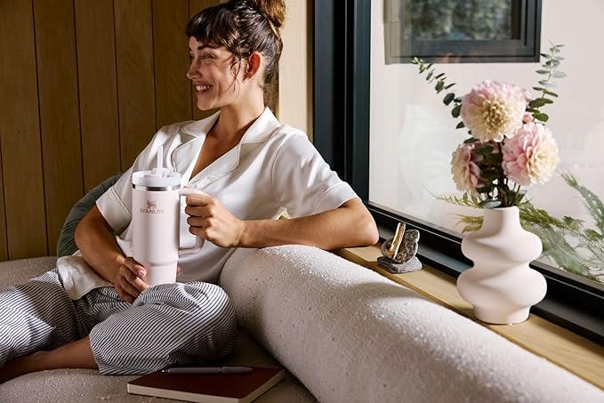 STANLEY Quencher H2.0 Tumbler with Handle and Straw 30 oz | Flowstate 3-Position Lid | Cup Holder Compatible for Travel | Insulated Stainless Steel Cup | BPA-Free | Soft Orchid