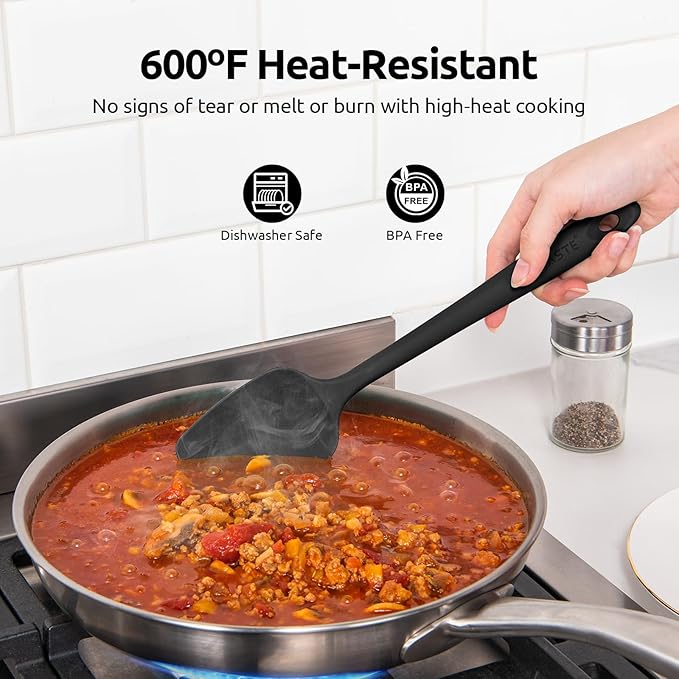 U-Taste Silicone Spatula Set with 600 Degrees Fahrenheit Heat Resistant (Black)