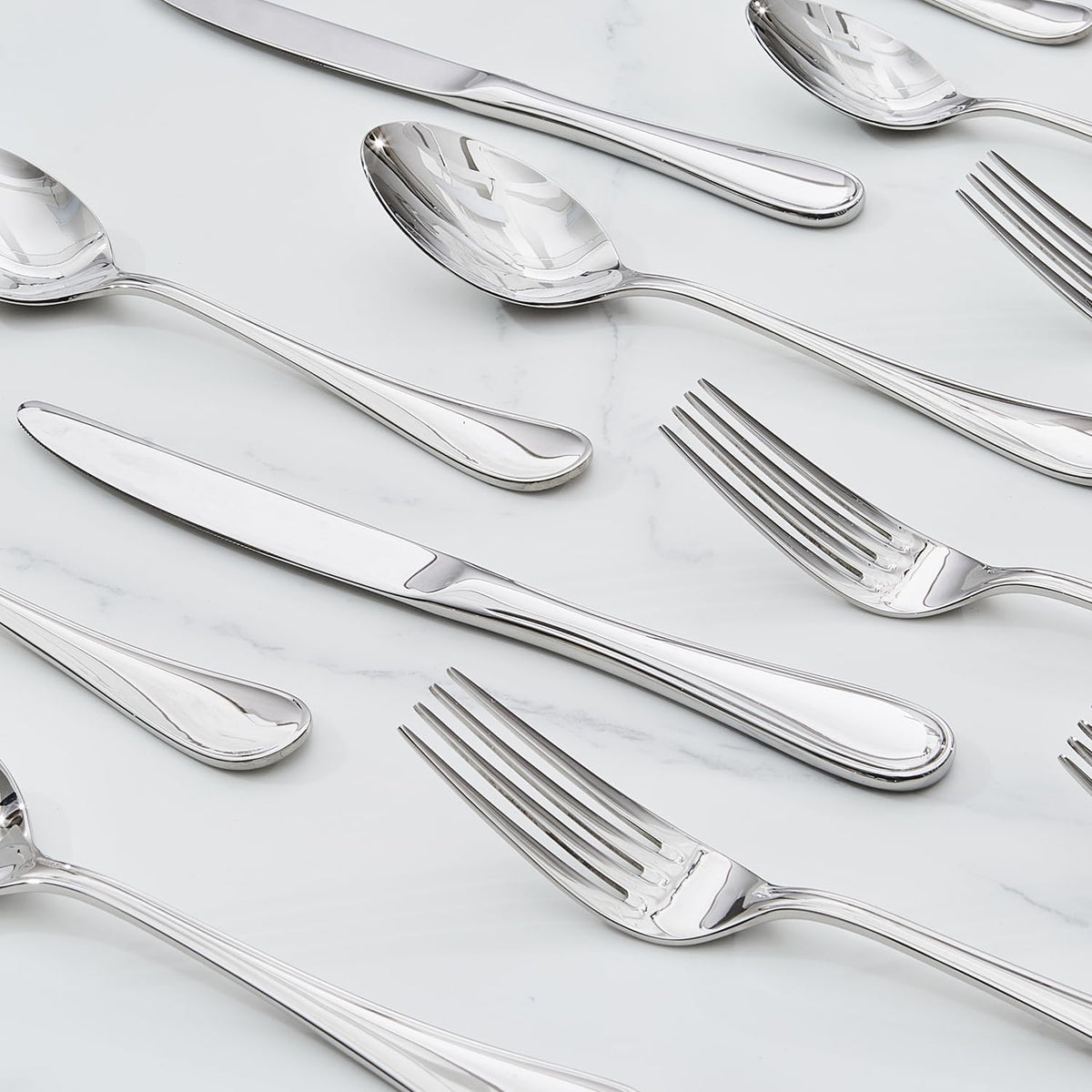 KINGSTONE 30 Piece Teardrop Silverware Set for 6, 18/10 Stainless Steel Flatware Set, Modern Design Cutlery Set for Home/Hotel/Wedding,Mirror Polished and Dishwasher Safe
