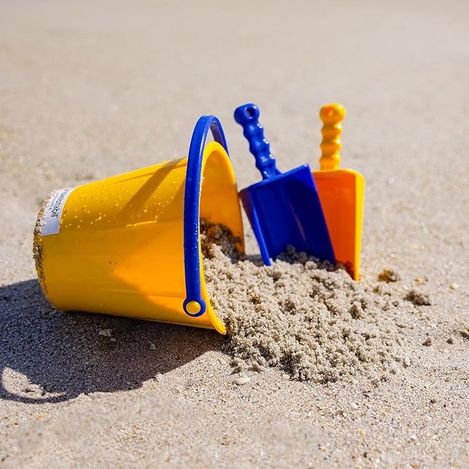 Spielstabil Beach Toys Bundle - Large Sand Scoop Outdoor Play Equipment 3 Pack, Colors Vary, Heavy Duty Sandbox Toys, German-Made Beach Essentials for Kids Ages 2.5 Years and Up