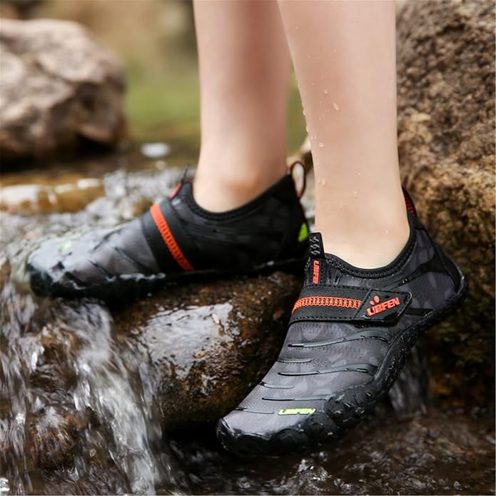 UBFEN Water Shoes for Kids Boys Girls Aqua Socks Barefoot Beach Sports Swim Pool Quick Dry Lightweight Toddler Little Big Kid