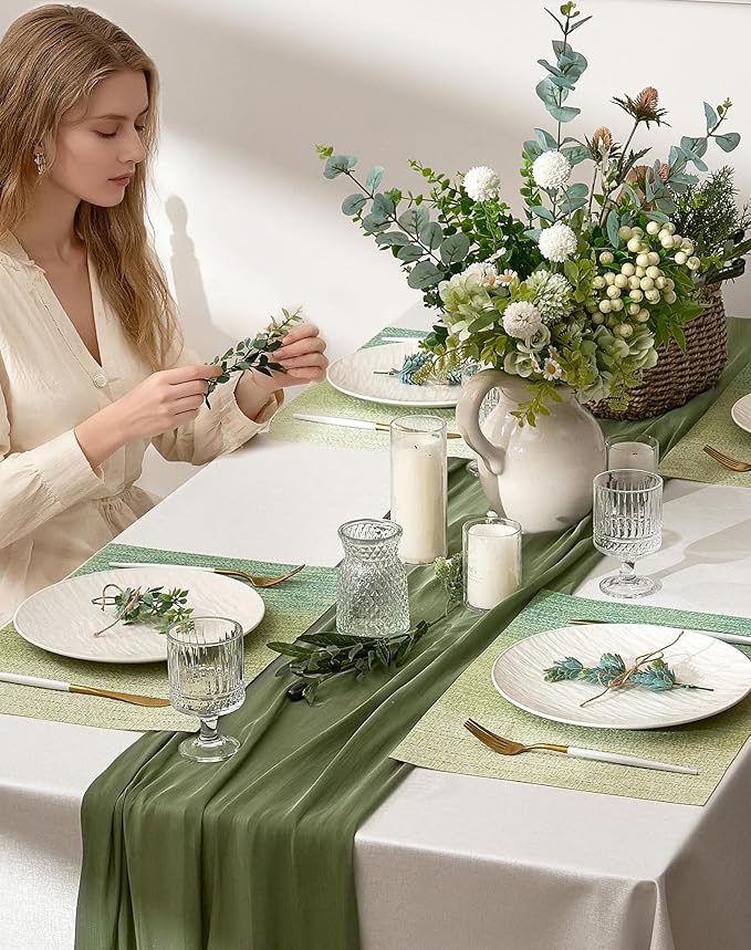 Leetaltree Gradient Green Woven Placemats Set of 8 - Heat Resistant Non-Slip Place mats for Dining Table, Washable Durable PVC Vinyl Woven Table Mats(Gradient Green, 8)