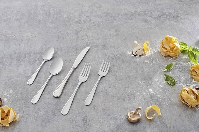 Oneida Silverware Set, Flight Everyday Flatware Salad Forks Set, Service For 4, 18/0 Stainless Steel, 6.65 x 1.04-Inch, Mirror Finish, Dishwasher Safe, Utensils Sets, Salad Fork (Silver, 4 Piece)